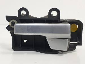 MANETA INTERIOR TRASERA IZQUIERDA FORD FOCUS BERLINA (CAP) Autodesguaces Alicante