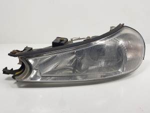 FARO IZQUIERDO 1305235440 FORD MONDEO FAMILIAR (GD) Autodesguaces Alicante