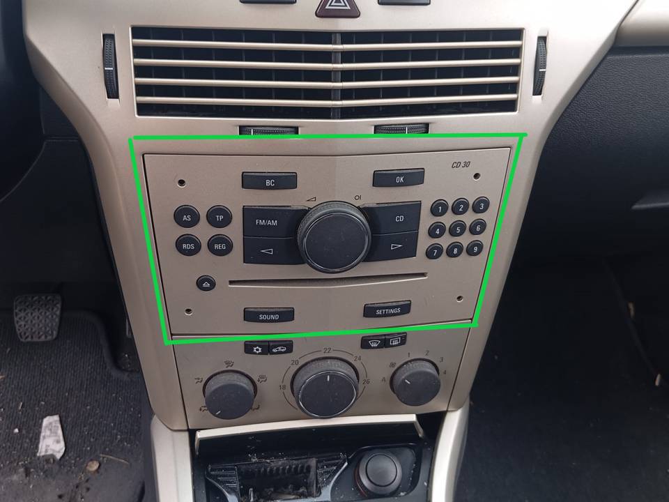 SISTEMA AUDIO / RADIO CD
