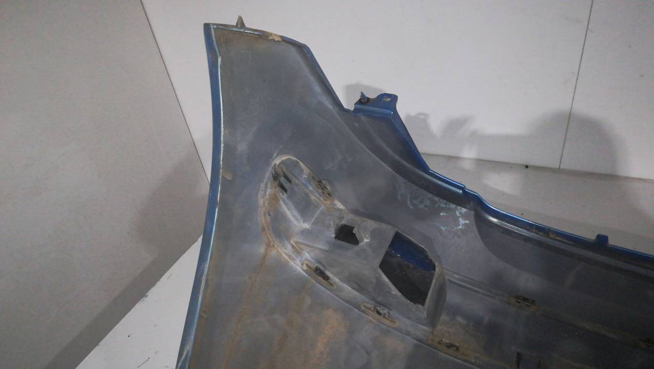 PARAGOLPES TRASERO