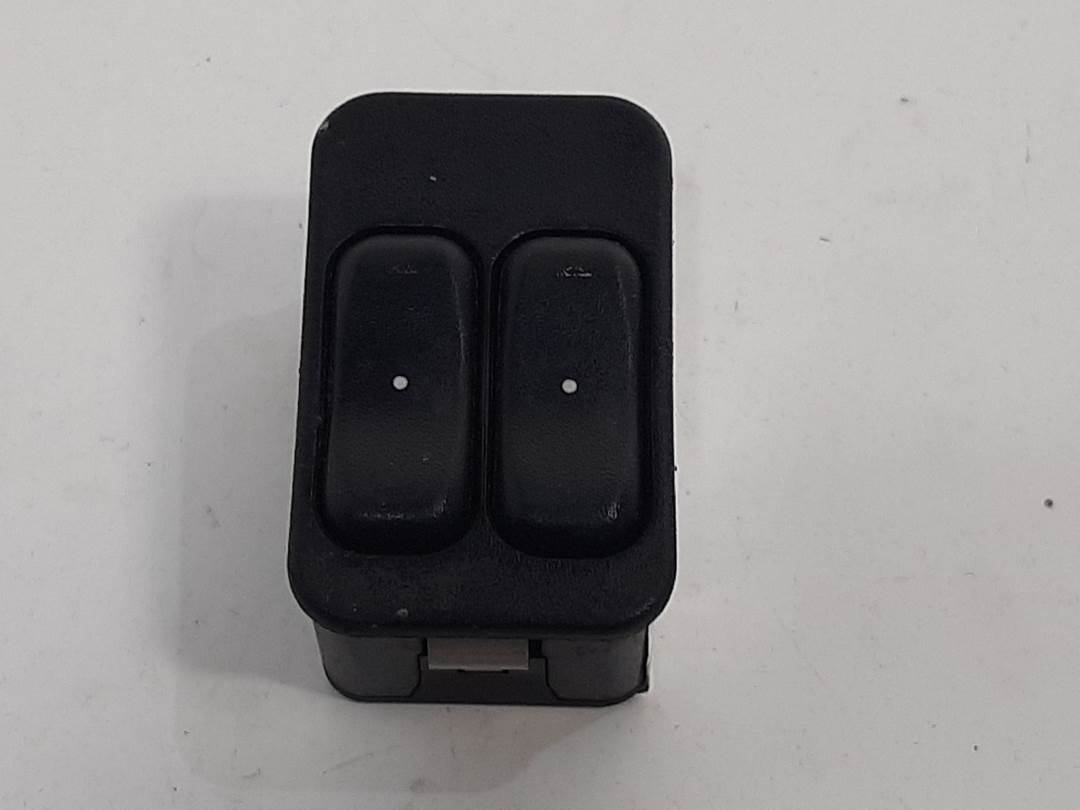 MANDO ELEVALUNAS DELANTERO IZQUIERDO - 13363201 - OPEL - ASTRA G BERLINA