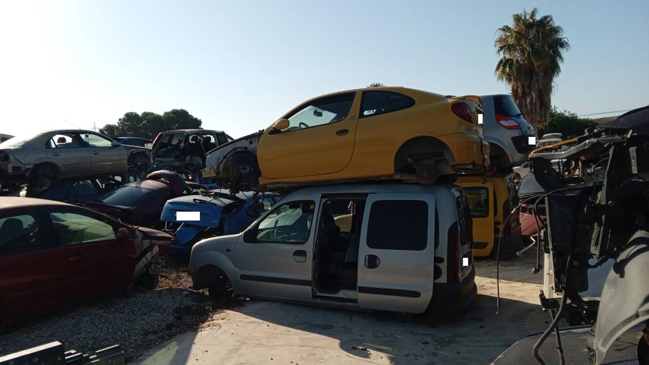 Imagen del vehículo RENAULT KANGOO (F/KC0)