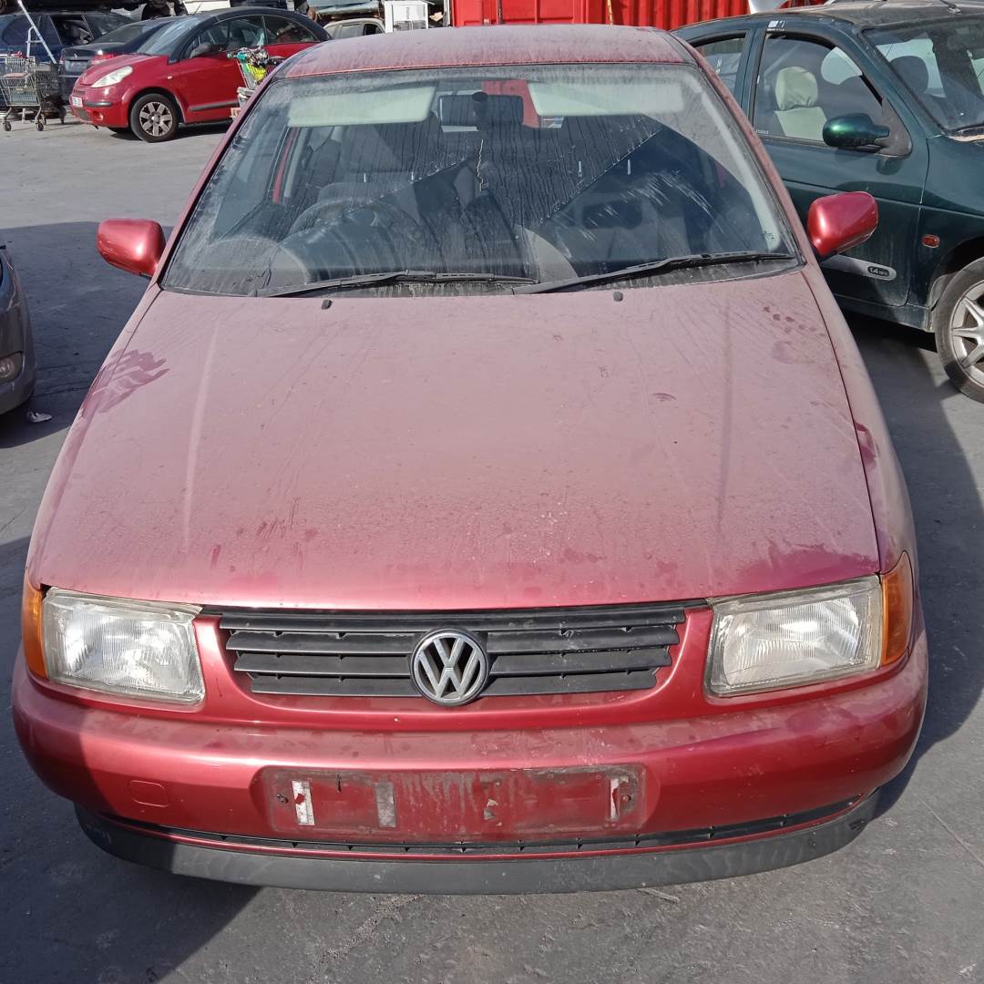 VOLKSWAGEN POLO BERLINA (6N1) (1994 - 1999)