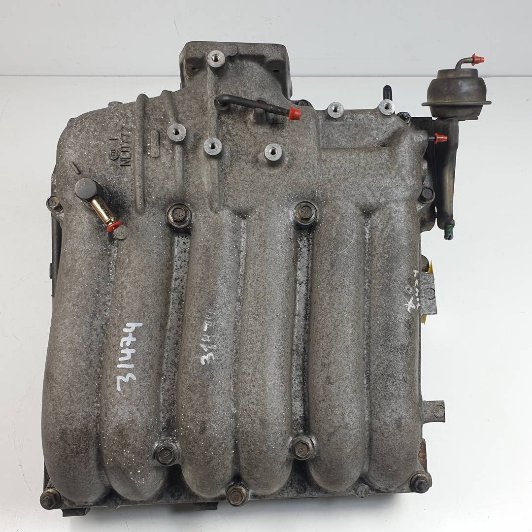 COLECTOR ADMISION - NISSAN - ELGRAND (E51)