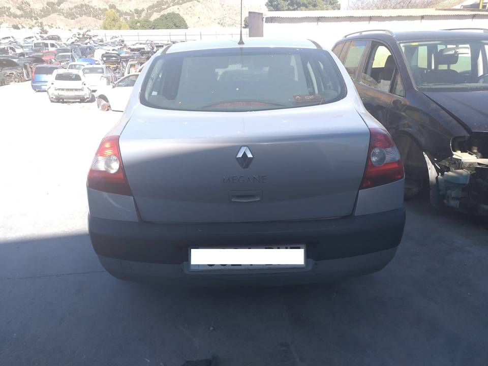 Imagen del vehículo RENAULT MEGANE II CLASSIC BERLINA