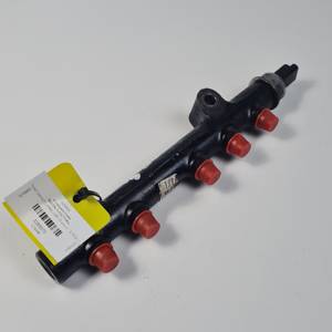 RAMPA INYECTORA 9685297580 FORD GRAND C-MAX (CB7) Autodesguaces Alicante