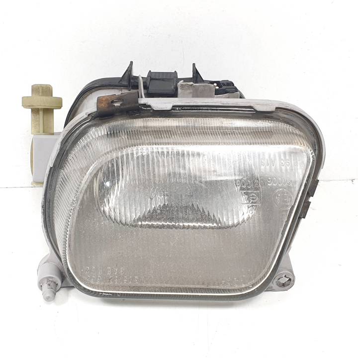 FARO ANTINIEBLA IZQUIERDO A2108200156 MERCEDES CLASE E (W210) BERLINA Autodesguaces Alicante