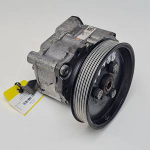 BOMBA DIRECCION 678084804 BMW SERIE 5 BERLINA (E60) Autodesguaces Alicante