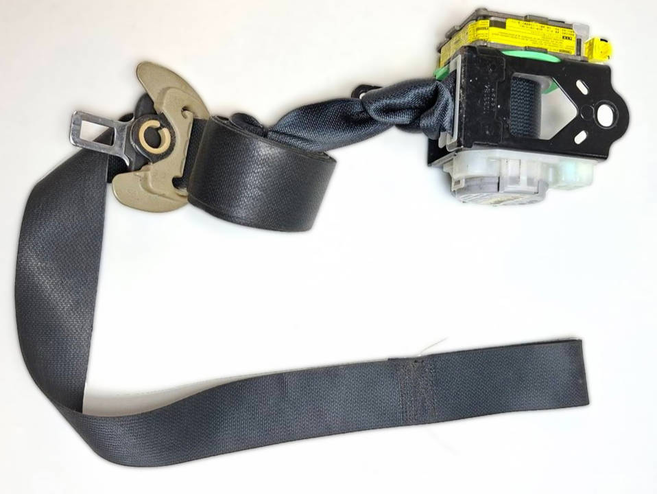 CINTURON SEGURIDAD DELANTERO DERECHO 7321002280 TOYOTA AURIS (E150) Autodesguaces Alicante