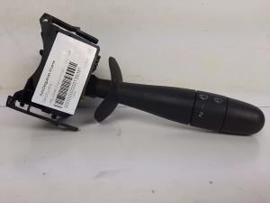 MANDO LIMPIA 7700312984 OPEL VIVARO Autodesguaces Alicante