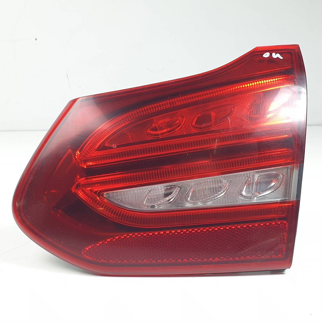 Feu intérieur arrière droit - A2059061603 - MERCEDES - CLASE C (W205) LIM.