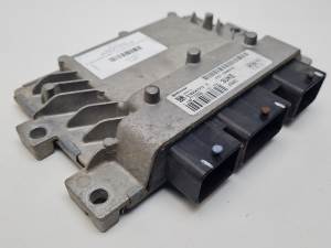 CENTRALITA MOTOR UCE AV2112A650EE FORD FIESTA (CB1) Autodesguaces Alicante