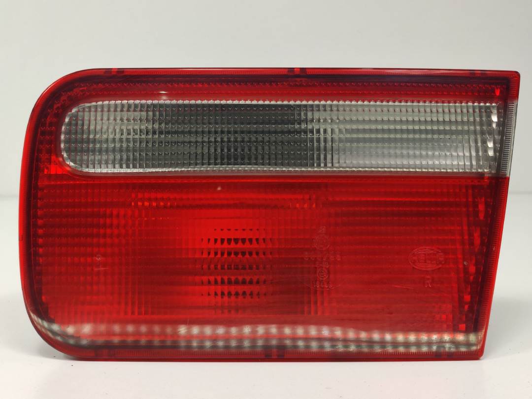 PILOTO TRASERO DERECHO INTERIOR - 236208 - HONDA - ACCORD BERLINA (CC/CE)