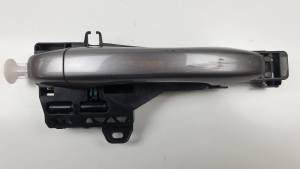 MANETA EXTERIOR TRASERA DERECHA 806065425R RENAULT CAPTUR II Autodesguaces Alicante