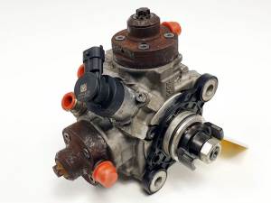 BOMBA INYECCION 312727896 VOLVO V60 KOMBI Autodesguaces Alicante