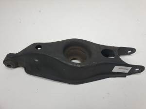 BRAZO SUSPENSION INFERIOR TRASERO DERECHO CHRYSLER 300 C TOURING Autodesguaces Alicante