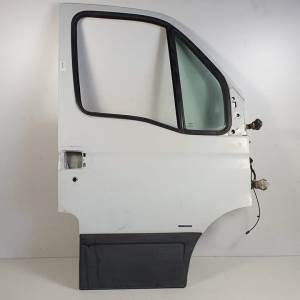 PUERTA DELANTERA DERECHA IVECO DAILY CAJA CERRADA (2006 =>) Autodesguaces Alicante