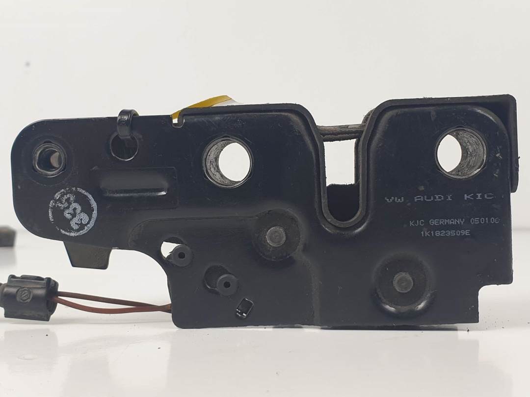 CERRADURA CAPOT - 1K1823509E - VOLKSWAGEN - JETTA (1K2)