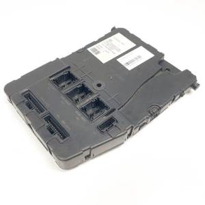 CAJA RELES / FUSIBLES 8200351182 RENAULT MEGANE II FAMILIAR Autodesguaces Alicante