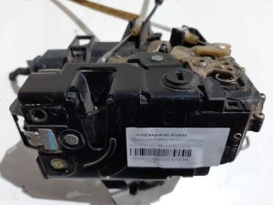 CERRADURA PUERTA TRASERA DERECHA 4B0839016G AUDI A6 AVANT (4B5) Autodesguaces Alicante