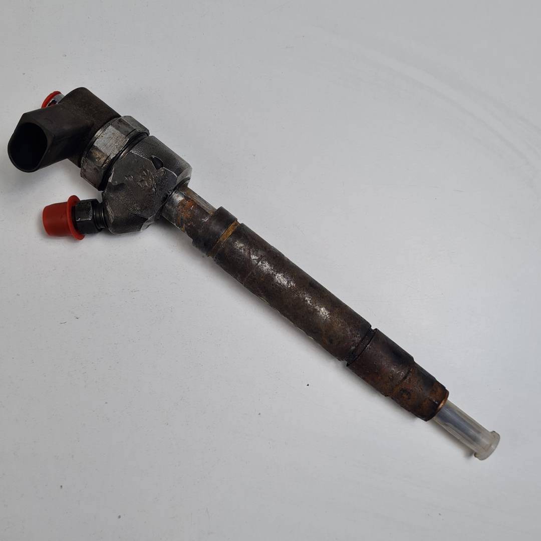 Fuel injector - A6110701487 - MERCEDES - SPRINTER (W902)