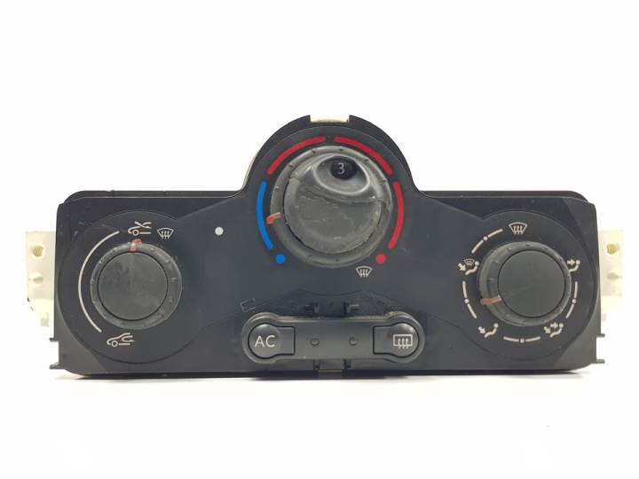 MANDO CALEFACCION / AIRE ACONDICIONADO RENAULT MEGANE II BERLINA 5P Autodesguaces Alicante