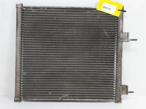CONDENSADOR / RADIADOR AIRE ACONDICIONADO 97KW19710AE FORD KA (CCQ) Autodesguaces Alicante