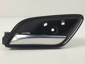 MANETA INTERIOR TRASERA IZQUIERDA 103292612 MG ZS Autodesguaces Alicante
