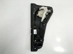 ELEVALUNAS TRASERO DERECHO 917223100 LAND ROVER RANGE ROVER SPORT (L320) Autodesguaces Alicante