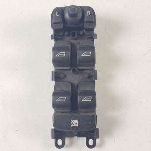 MANDO ELEVALUNAS DELANTERO IZQUIERDO 30773382 VOLVO S80 BERLINA (P3) Autodesguaces Alicante