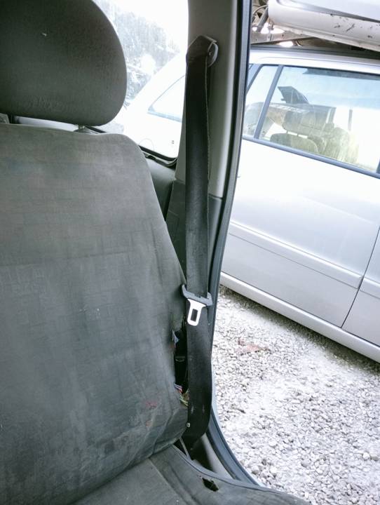 CINTURON SEGURIDAD DELANTERO IZQUIERDO