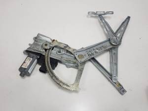 ELEVALUNAS DELANTERO IZQUIERDO 13132434 OPEL ZAFIRA B Autodesguaces Alicante