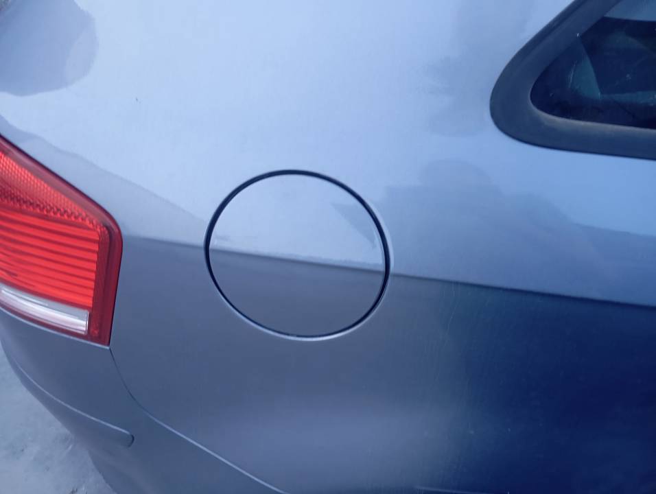 TAPA EXTERIOR COMBUSTIBLE