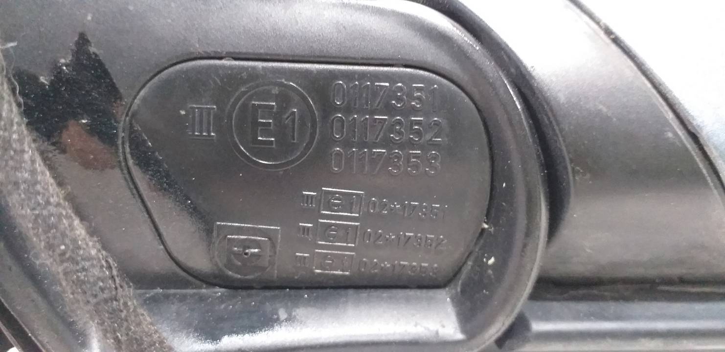 RETROVISOR IZQUIERDO