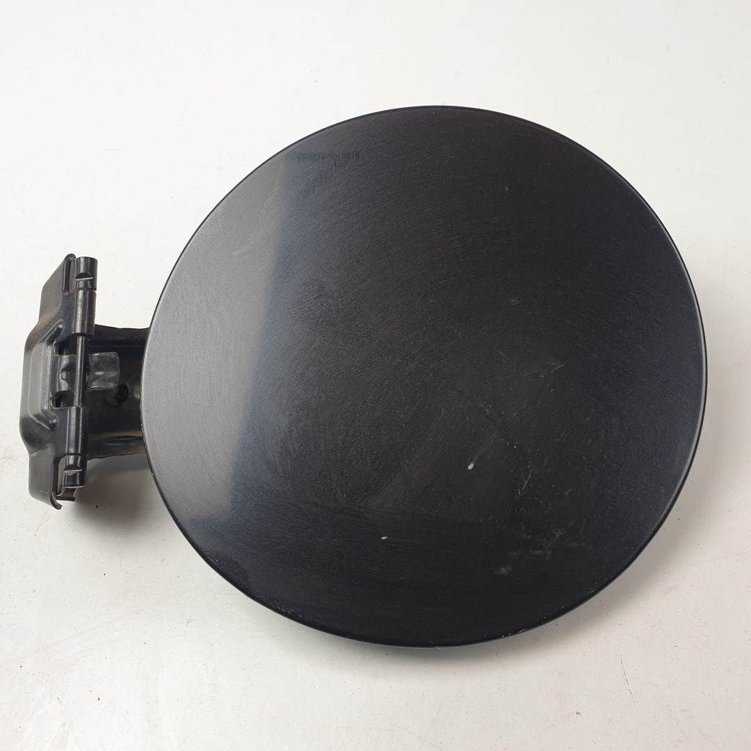 TAPA EXTERIOR COMBUSTIBLE - MAZDA - CX-5