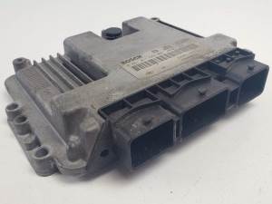 CENTRALITA MOTOR UCE 0281011549 RENAULT MEGANE II CLASSIC BERLINA Autodesguaces Alicante
