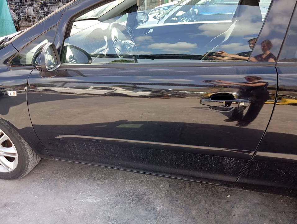 CERRADURA PUERTA DELANTERA IZQUIERDA