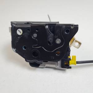CERRADURA PUERTA TRASERA IZQUIERDA 8K0839015 AUDI A4 BER. (B8) Autodesguaces Alicante