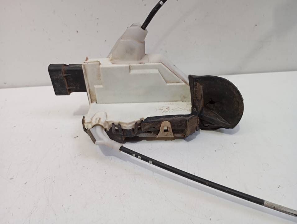 CERRADURA PUERTA DELANTERA IZQUIERDA