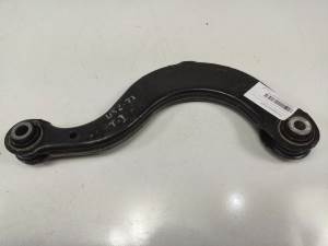 BRAZO SUSPENSION SUPERIOR TRASERO IZQUIERDO VOLKSWAGEN SCIROCCO (138) Autodesguaces Alicante