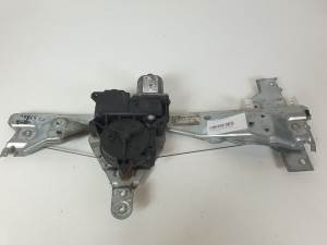 ELEVALUNAS TRASERO IZQUIERDO 9680692380 PEUGEOT 308 SW Autodesguaces Alicante