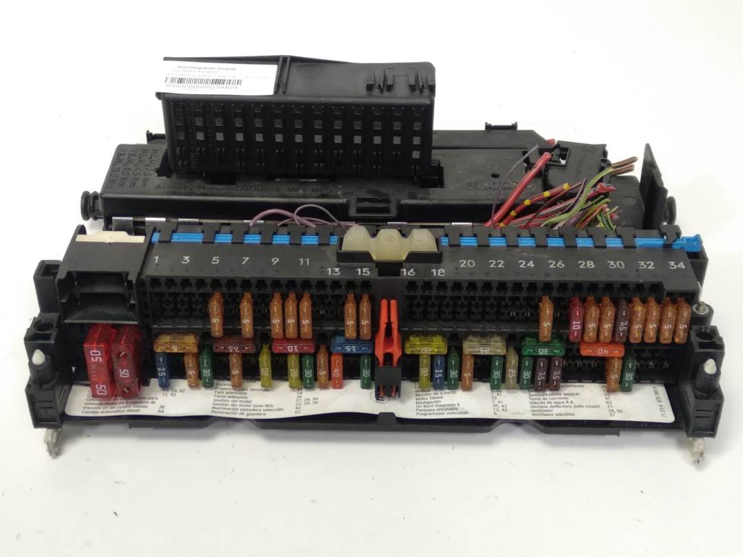 CAJA RELES / FUSIBLES - 90205123 - BMW - SERIE 3 COMPACT (E46)