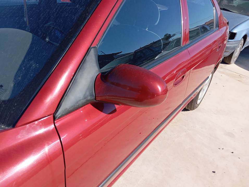 RETROVISOR IZQUIERDO