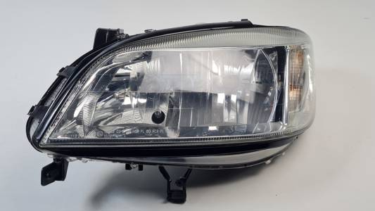 FARO IZQUIERDO OPEL ZAFIRA A Autodesguaces Alicante