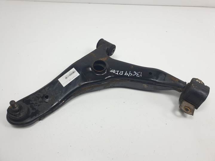BRAZO SUSPENSION INFERIOR DELANTERO IZQUIERDO VOLVO V40 FAMILIAR Autodesguaces Alicante