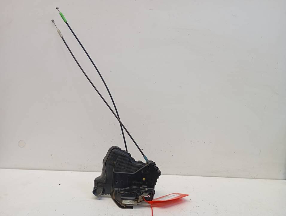 CERRADURA PUERTA DELANTERA DERECHA