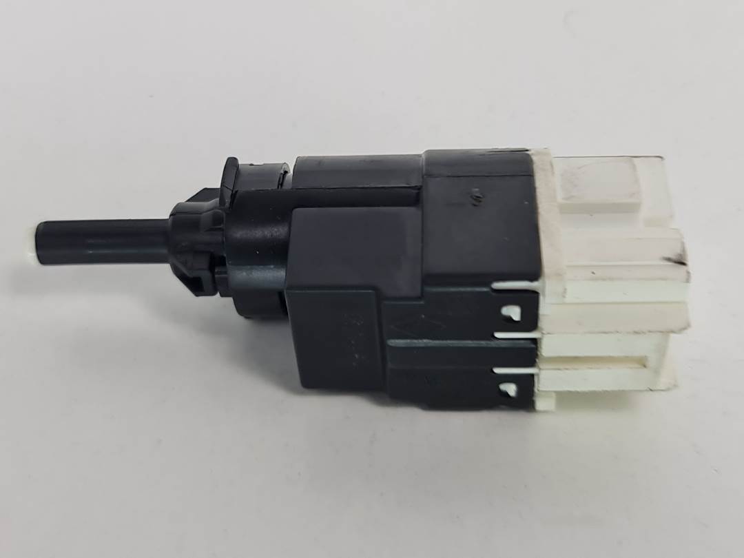 INTERRUPTOR - 258206170R - RENAULT - CAPTUR (J5AL)