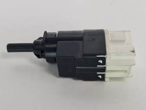 INTERRUPTOR 258206170R RENAULT CAPTUR (J5AL) Autodesguaces Alicante