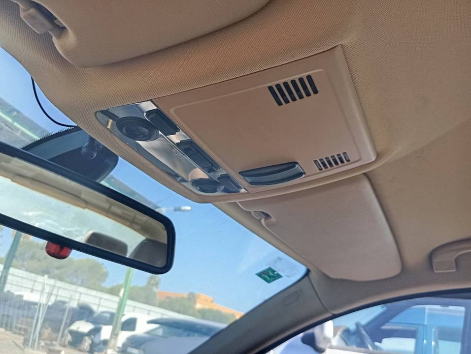 LUZ INTERIOR