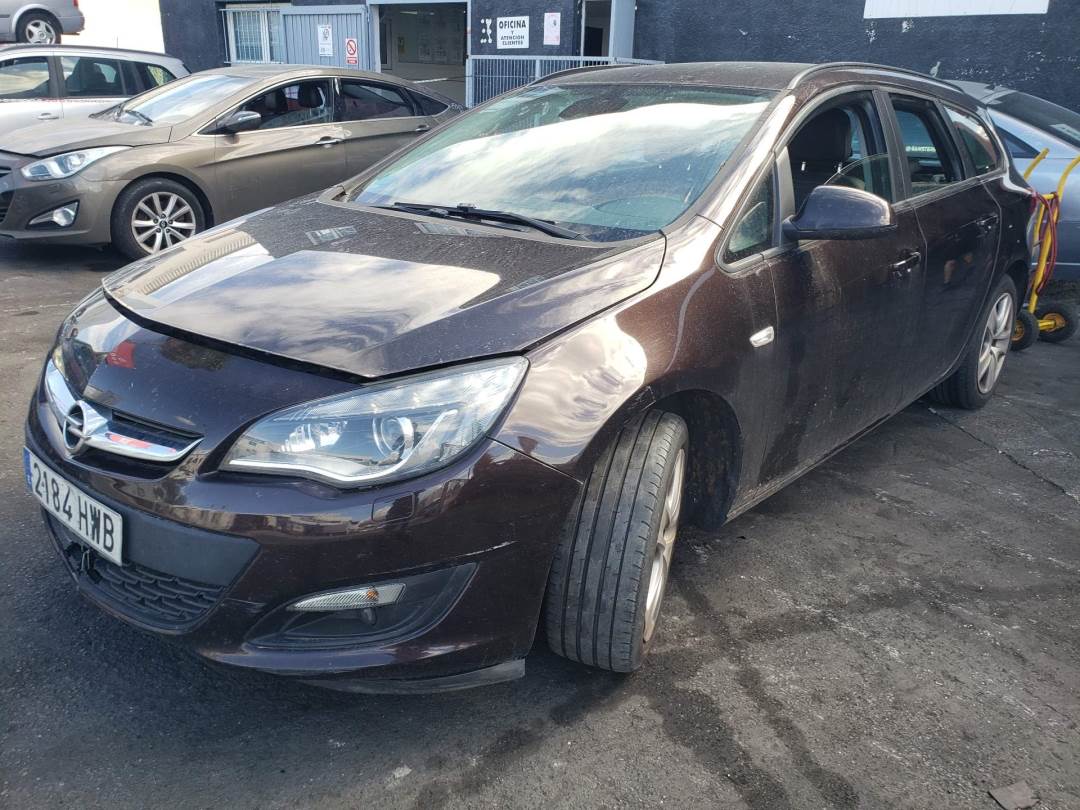 OPEL ASTRA J SPORTS TOURER (2010 - 2015)